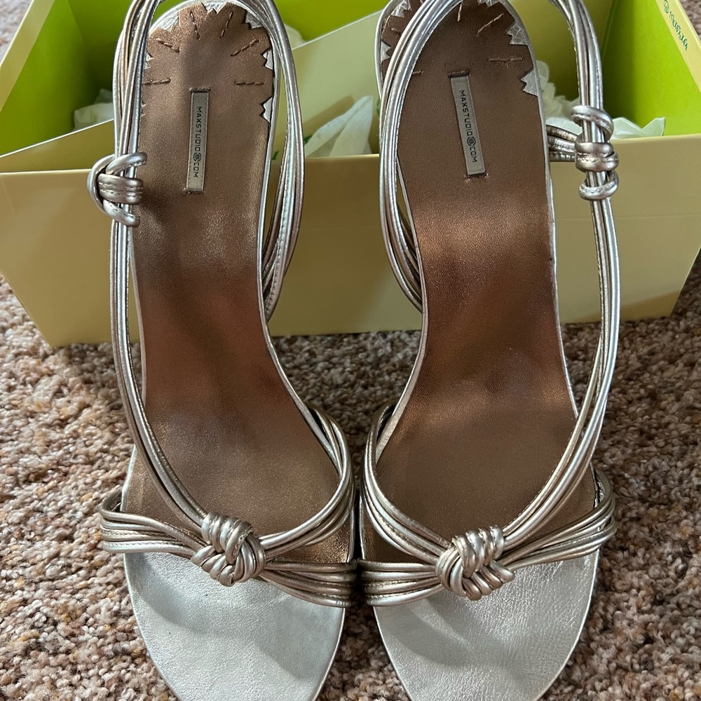 Stylish MAXSTUDIO 10M Heels